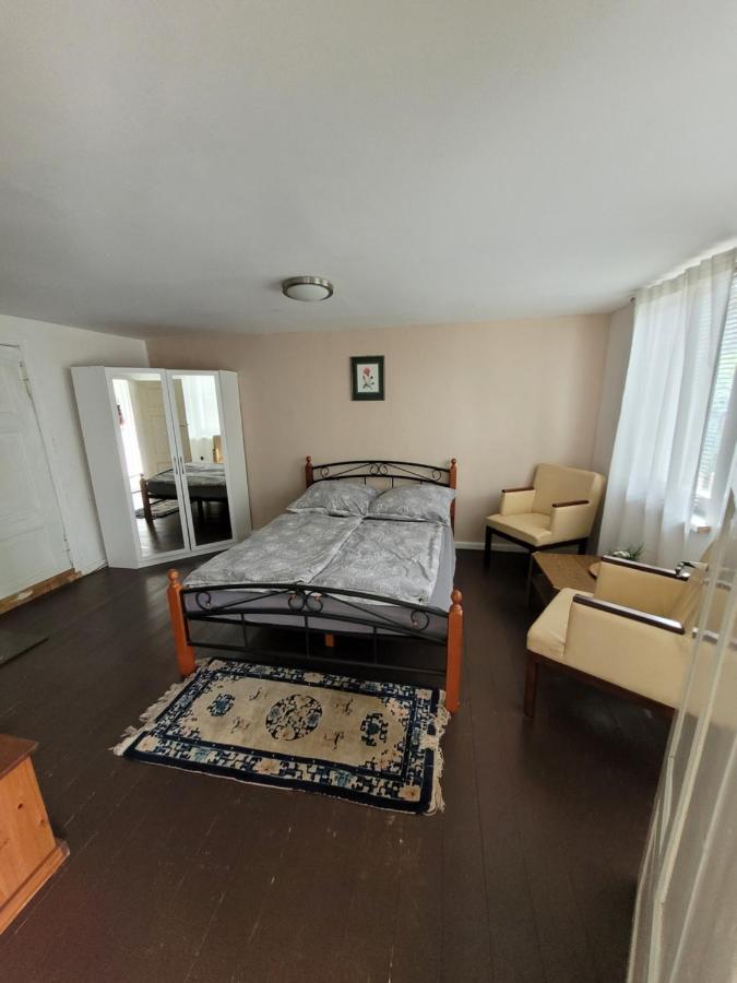 Haus Evelynchen Apartment 1 Deutschhof Fehrbellin 外观 照片